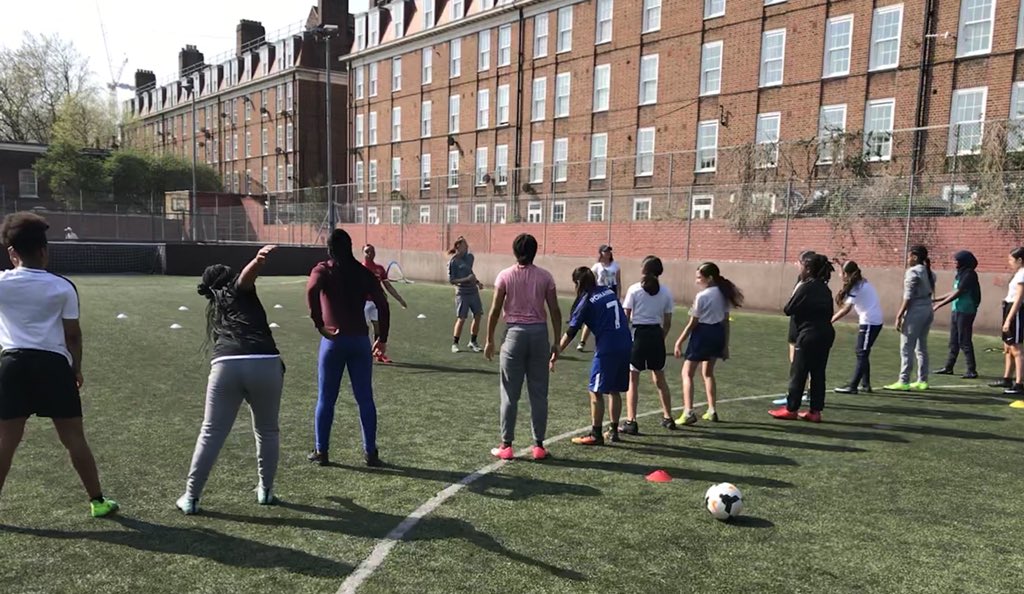 smpbrixton's tweet photo. Girls’ Club members stretching out in the sun today. ⚽️☀️😀👍
FREE girls-only football every Saturday, 10.00-12.00 @ Ferndale Sports Centre, Brixton SW9 8PB.
@TGCLambeth @LCSYFL_Girls @LondonFA @BrixtonBlog https://t.co/bV1hnia9ZZ
