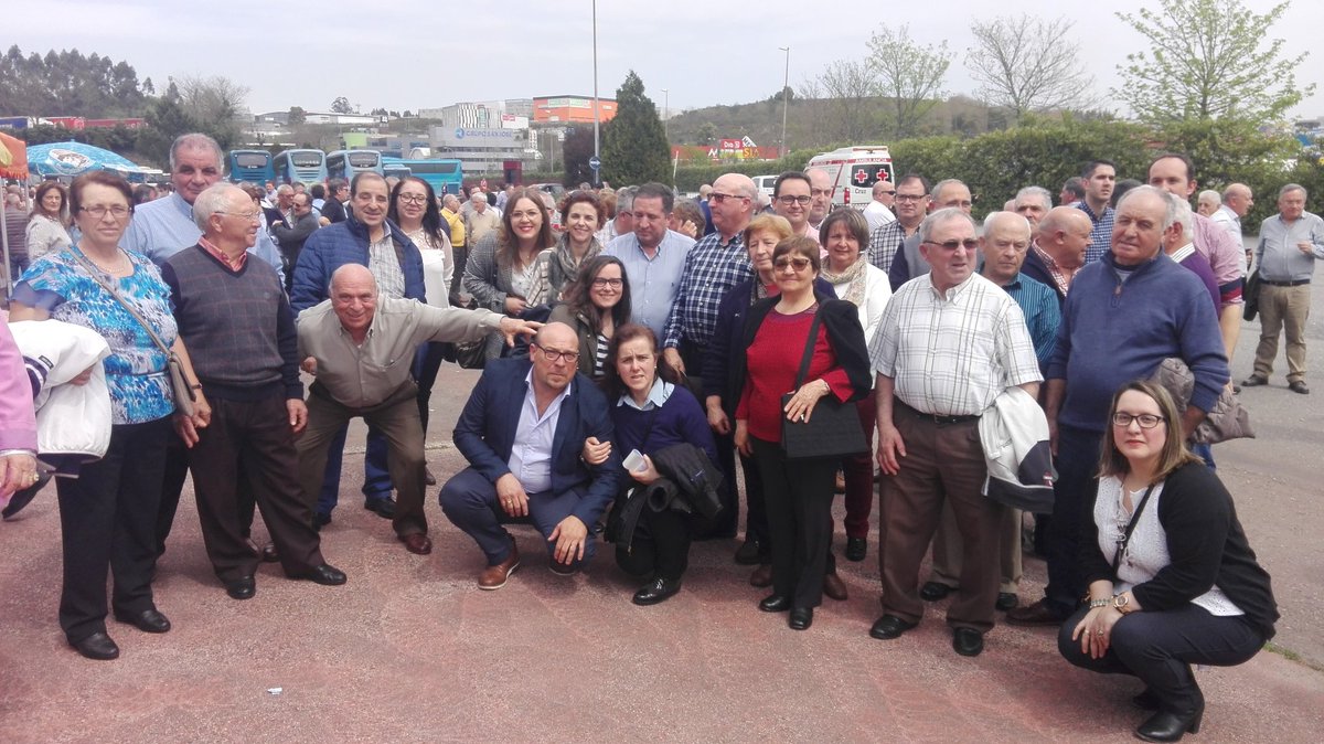 21_couto's tweet photo. .Os #StaComba listos para disfrutar da #RomeríaPPCoruña https://t.co/NuXTy2kstL