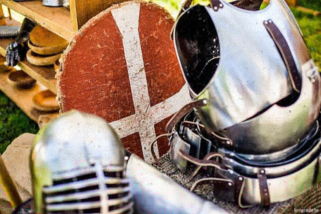 WhyZagreb's tweet photo. Two-day medieval manifestation ZmaJurjevo in the park Ribnjak 😊📷 #ZmaJurjevo #Ribnjak #Zagreb #VisitZagreb #WhyZagreb https://t.co/7muy5sdzf8