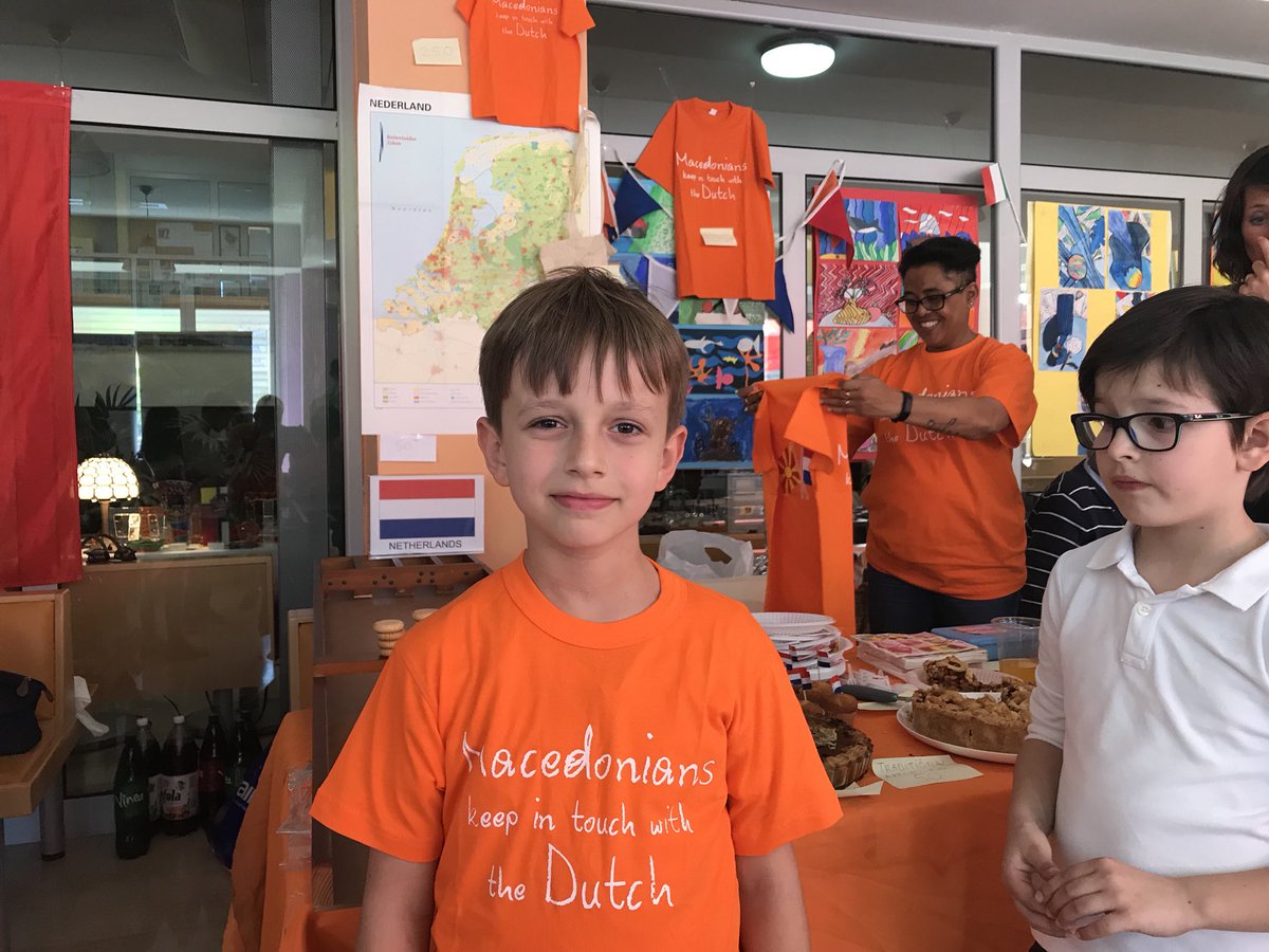 NLAmbPlomp's tweet photo. Kaspar and Maxim got over 100 points with #Sjoelbakken 👍 @NOVASchoolsMK  #springbazar https://t.co/LmUs6X3tI1
