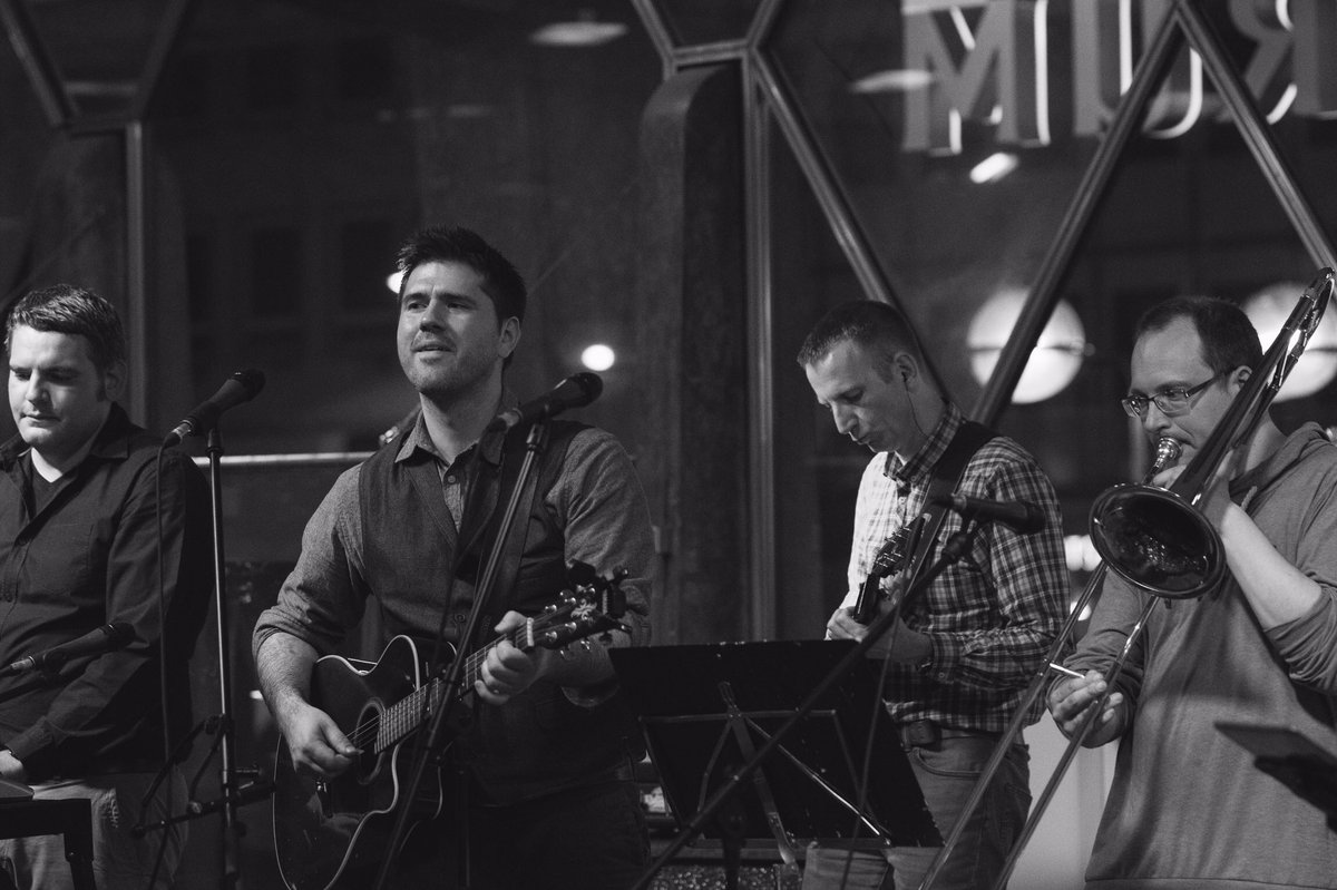 Max_Trojan's tweet photo. Live Fotos vom Gig bei Rock am Dom  letztes Wochenende. Vielen Dank nochmal an Saschko Bach für die tollen Photos und für vorbeikommen. 😀👍📷

https://t.co/z9PXK3aNmn #gig #konzert #rockamdom #bandshooting #köln #maxtrojan https://t.co/pZZ209VFB7
