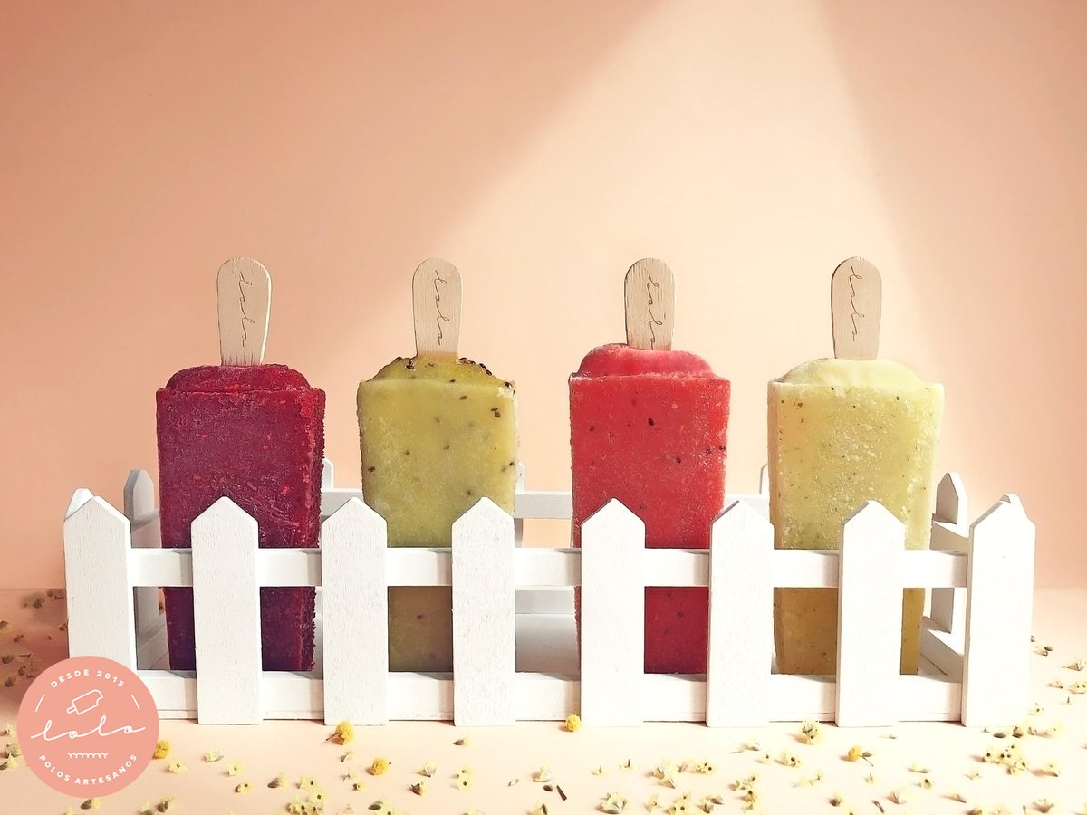 LOLO_Polos's tweet photo. Cuéntamo cuál es tu LOLO preferido: Mango yogur cardamomo, Coco té verde matcha, Frambuesa limón yogur, Kiwi mandarina plátano, Naranja maracuyá, Arándano plátano yogur, Chocolate plátano, Frambuesa agua de Jamaica, Piña fresa pimienta rosa o Tarta de queso mora... https://t.co/aurgjoPBBy