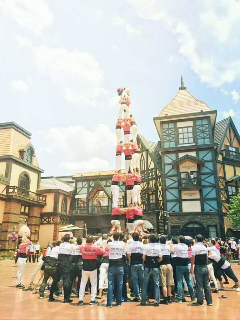 revistacastells's tweet photo. El @concurscastells no tindrà els xinesos de Hangzhou i convida la @CCastelleraMAD a la diada internacional. https://t.co/j4BKtk5t9W #castellers https://t.co/zmV9HY9zOH