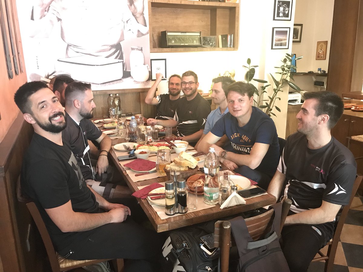 ServicePlusIT's tweet photo. Well deserved rest !!! #SPteam #SPwayoflife #belgrademarathon #BeogradskiMaraton https://t.co/O6sZyn8RFO