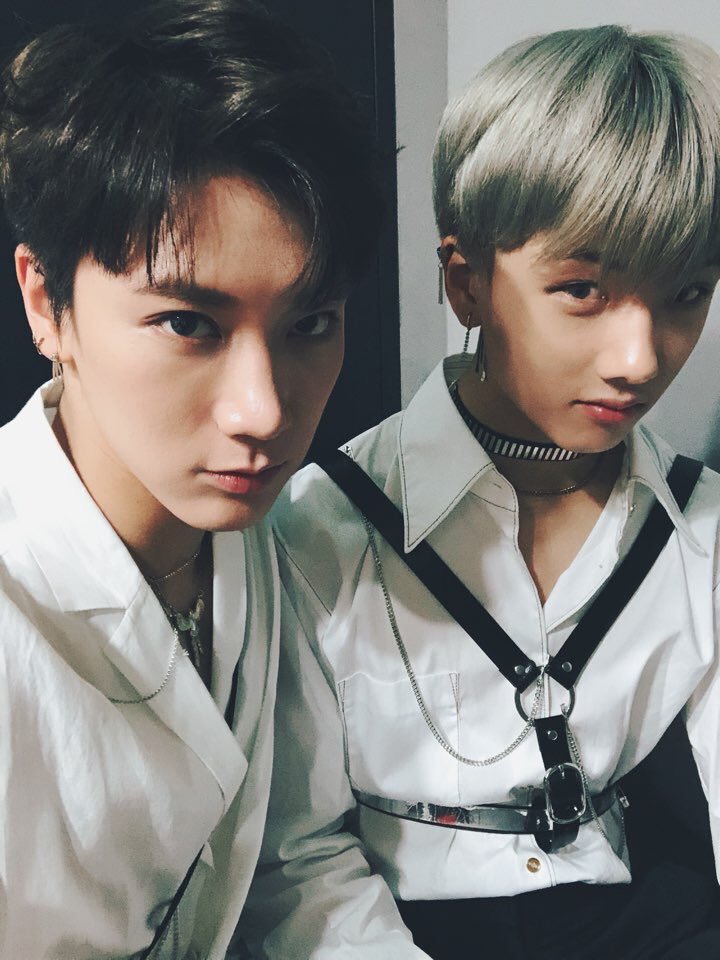 nctenpics's tweet photo. 180421 ten with jisung https://t.co/VQYUOyCJ87