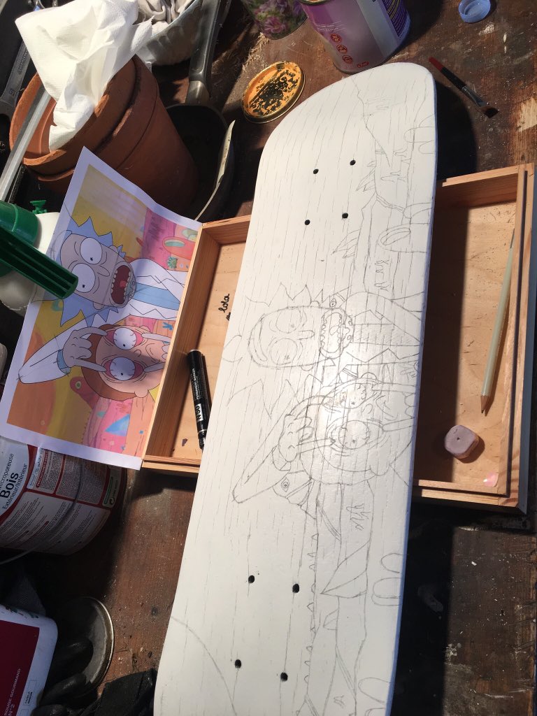 Lxlit4's tweet image. j’ai arrêté de compter les heures passées dessus qd ça a fait le tour entier du cadran