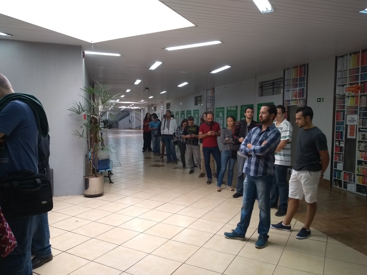 cleiton_felipe's tweet photo. Credenciamento do #globalazure #gabcwb #mtac #opendevcommunity https://t.co/9OO0WyfuNW