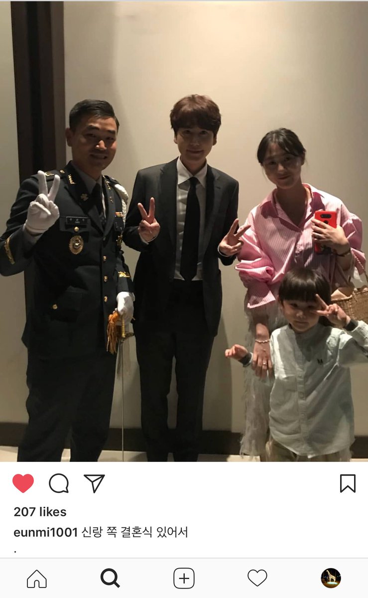 OurGyuhyun's tweet photo. Kyuhyun at the wedding today 💙 https://t.co/8zjt9ANDx2