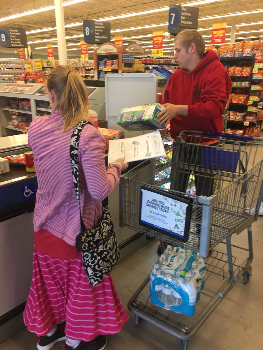 AmyD5's tweet photo. Finishing up our N2Y weekly lesson by grocery shopping and making the recipe! #shsindianpride #scpsva #communitybasedinstruction @n2yinc https://t.co/7Cweb9EfrH