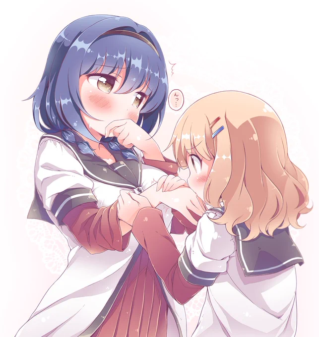手を舐める忠犬櫻子 