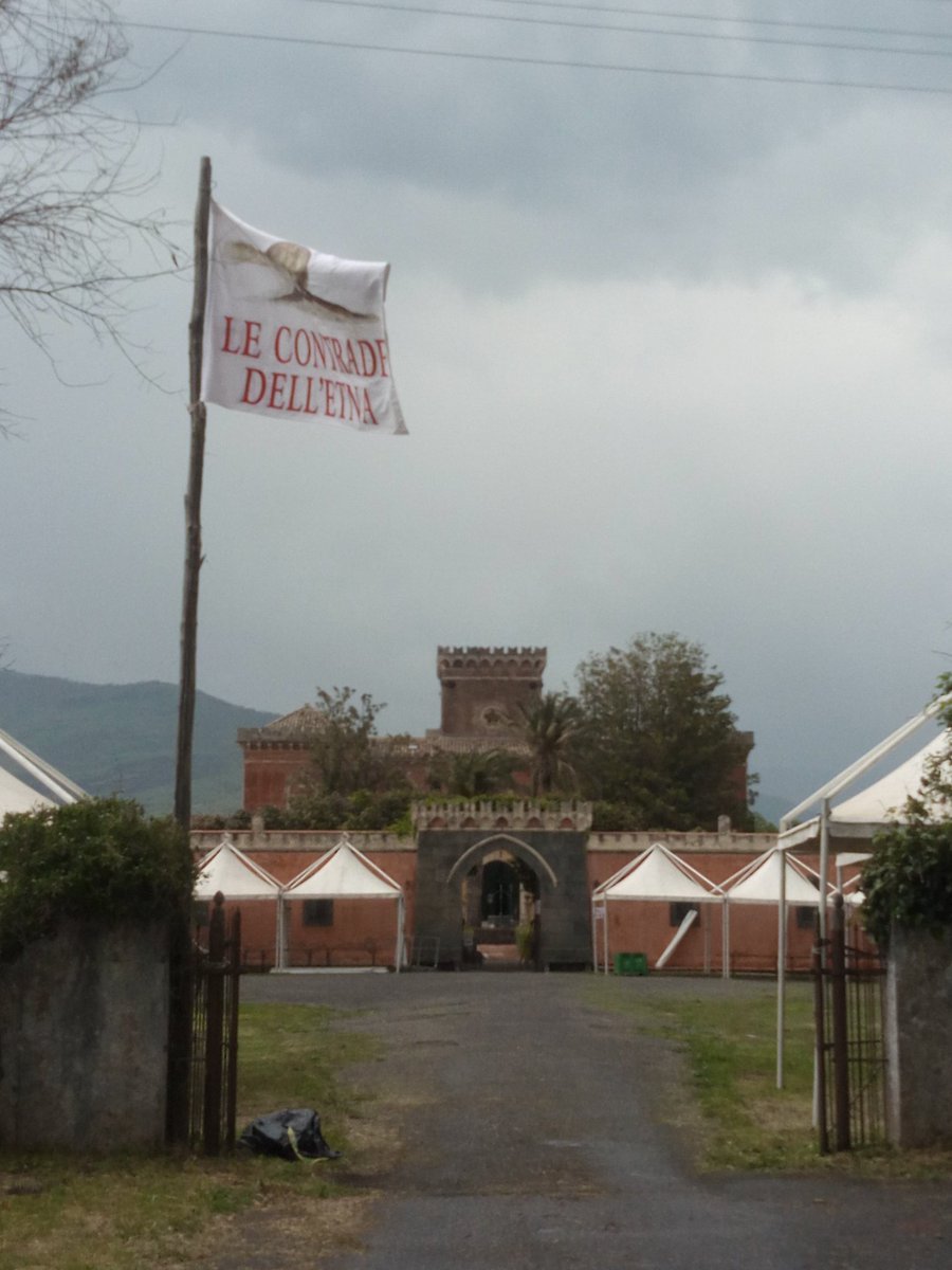 vincenzolomauro's tweet photo. Tutto pronto per " Contrade dell'Etna 2018"! https://t.co/lpteSCEkRY