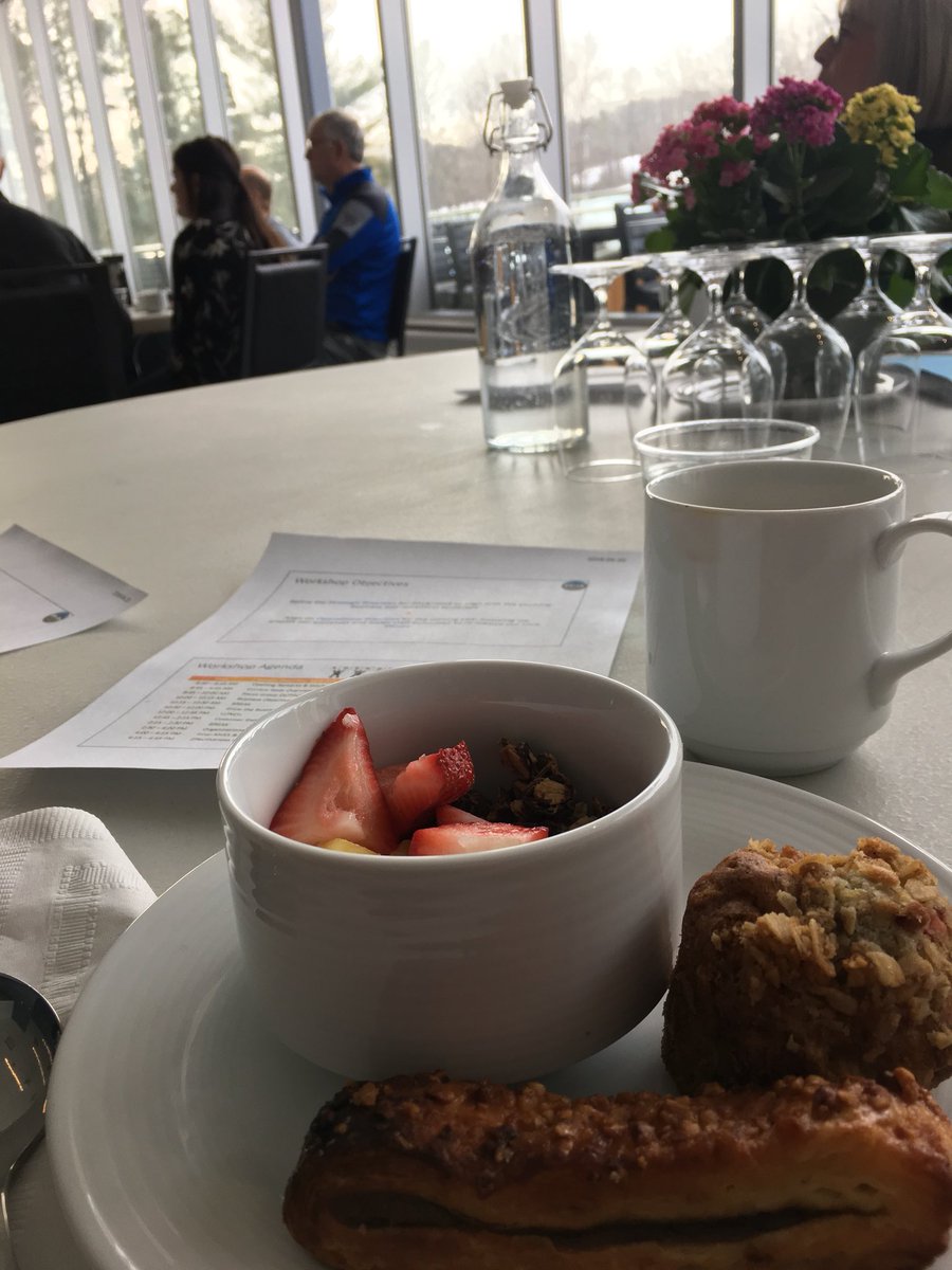 Enjoying the beautiful meeting space <a href="/bolermountain/">Boler Mountain</a> as we plan for another great season <a href="/hneskas/">Heather Neskas</a> <a href="/londontrack3/">London Track 3 Ski School</a> <a href="/ChefKimS/">Kim Sutherland</a> @PJDKennedy #byron #ldnont