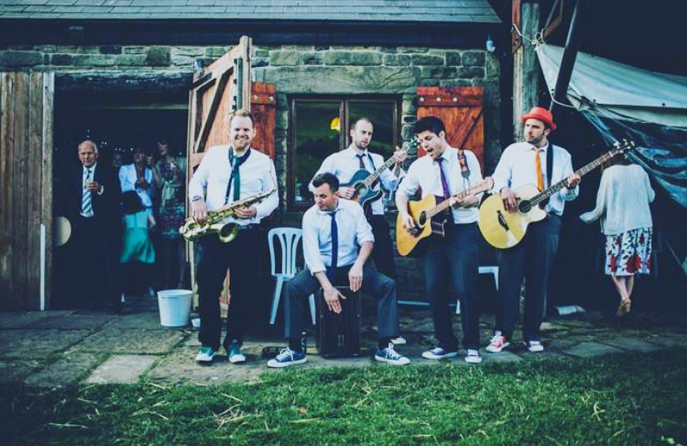 The Turnarounds are on from 3pm today! Join us for a beer in the sunshine!