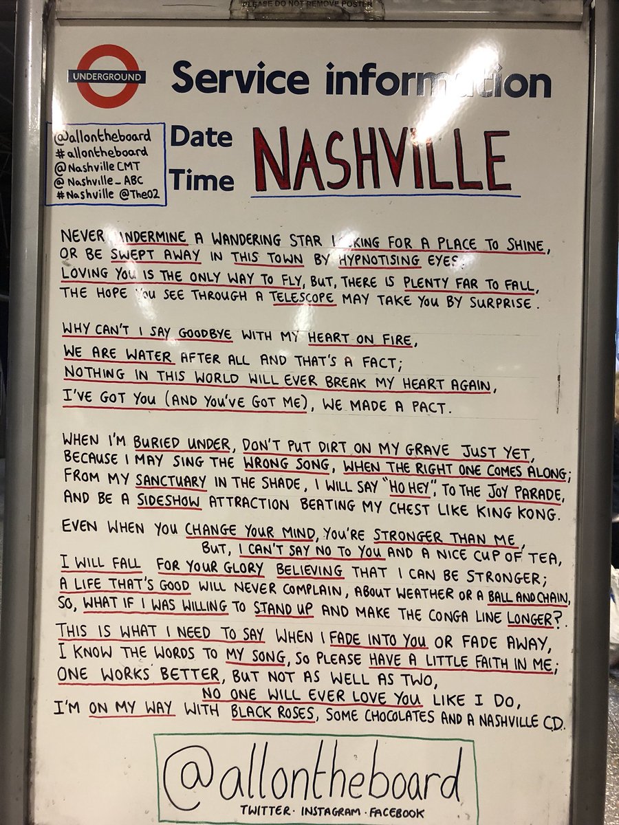 Marmitegirl's tweet photo. Well played London Underground, Well Played 👏🏻👏🏻👏🏻 #NashvilleFarewellTour https://t.co/8iCJcgKv23
