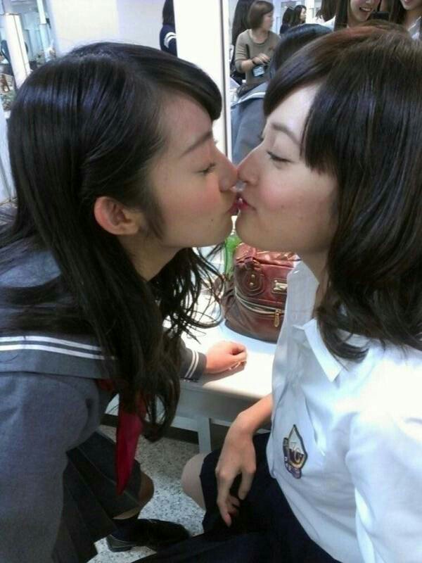 Japanese girl lesbian