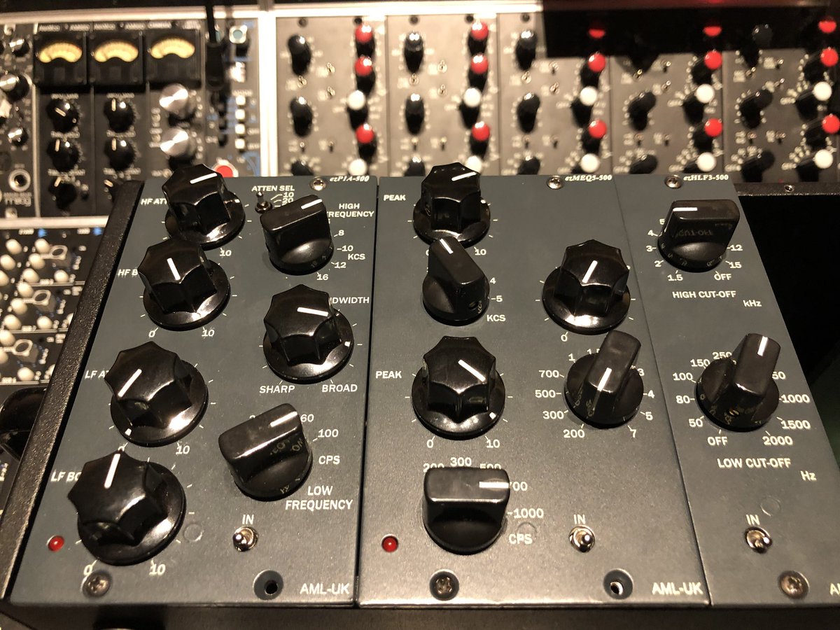 New set of #pultec #eq in the #studio today...