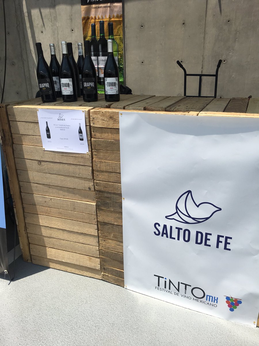 Ya estamos esperándolos en #TintoMx con la degustación y venta a precio especial de #Grapho y #Tono8 2015. Aquí nos vemos. <a href="/TintomxRest/">Tinto Mx</a>