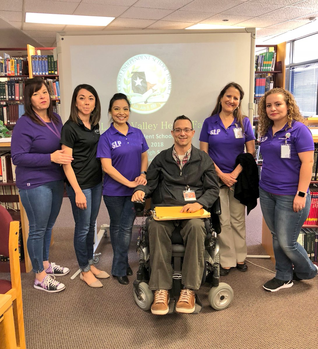 AParedez_SLP's tweet image. SISD SLPs training UTEP &amp;amp; NMSU Graduate students for the Lower Valley Health Fair at Americas HS. #SISD_SLP #SISD_SPED #TeamSISD