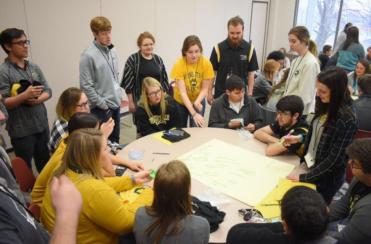 flyp_wsc's tweet photo. Session 3: Making a Hall a Home 
#ThoseFLYPnRAs https://t.co/cJBgPClsOe