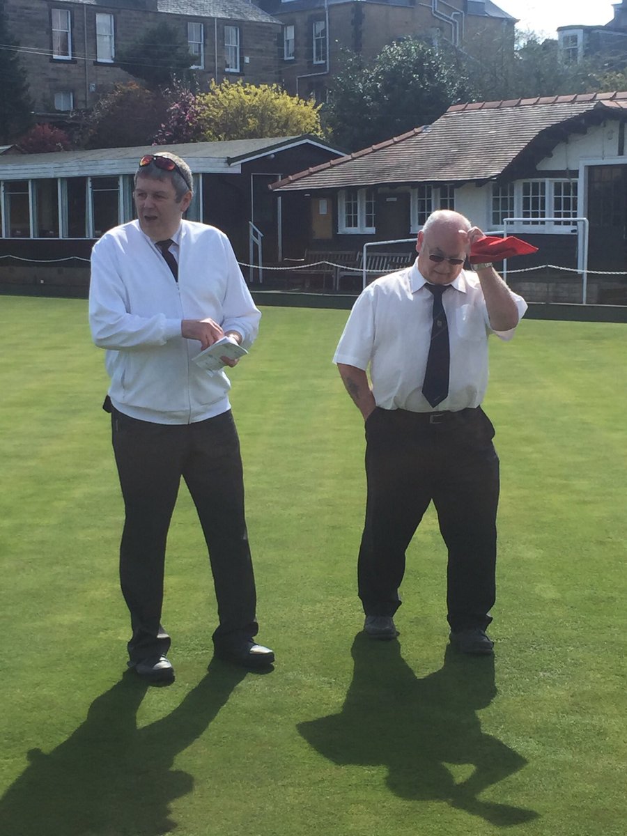 CPBowlingClub's tweet photo. President Walter Vassie opening the 2018 season, while Vice President Derrick Scott preparing to throw in the towel in the opening match. 😊😎 https://t.co/EAnxvfa1rw