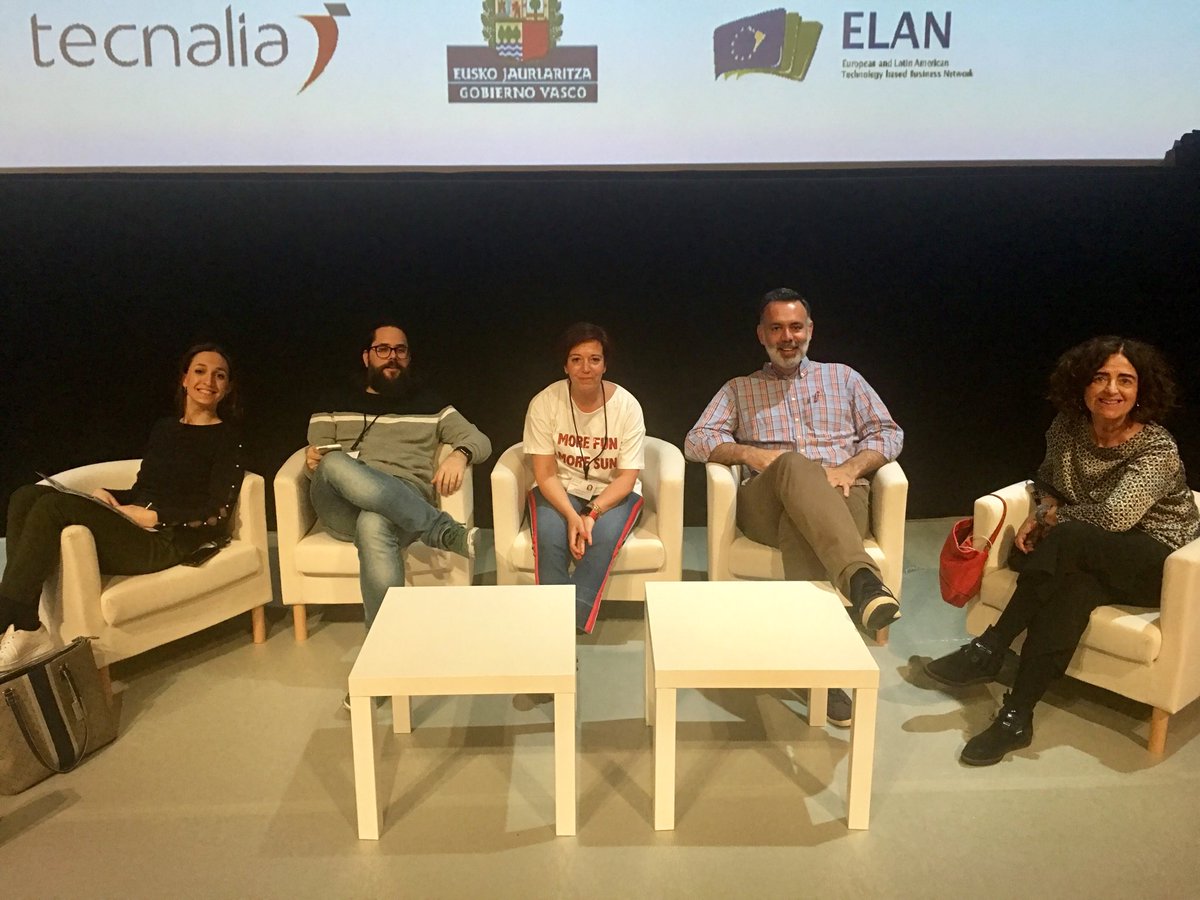 eventosfera's tweet photo. ¡Somos un equipazo! ¡Mil gracias @currobb @rebegonn @AlfonsoGomezAg @elcorreo_com por contar conmigo por sexto año con #innobi18! A por #innobi19!!! https://t.co/IS8qRkayLu