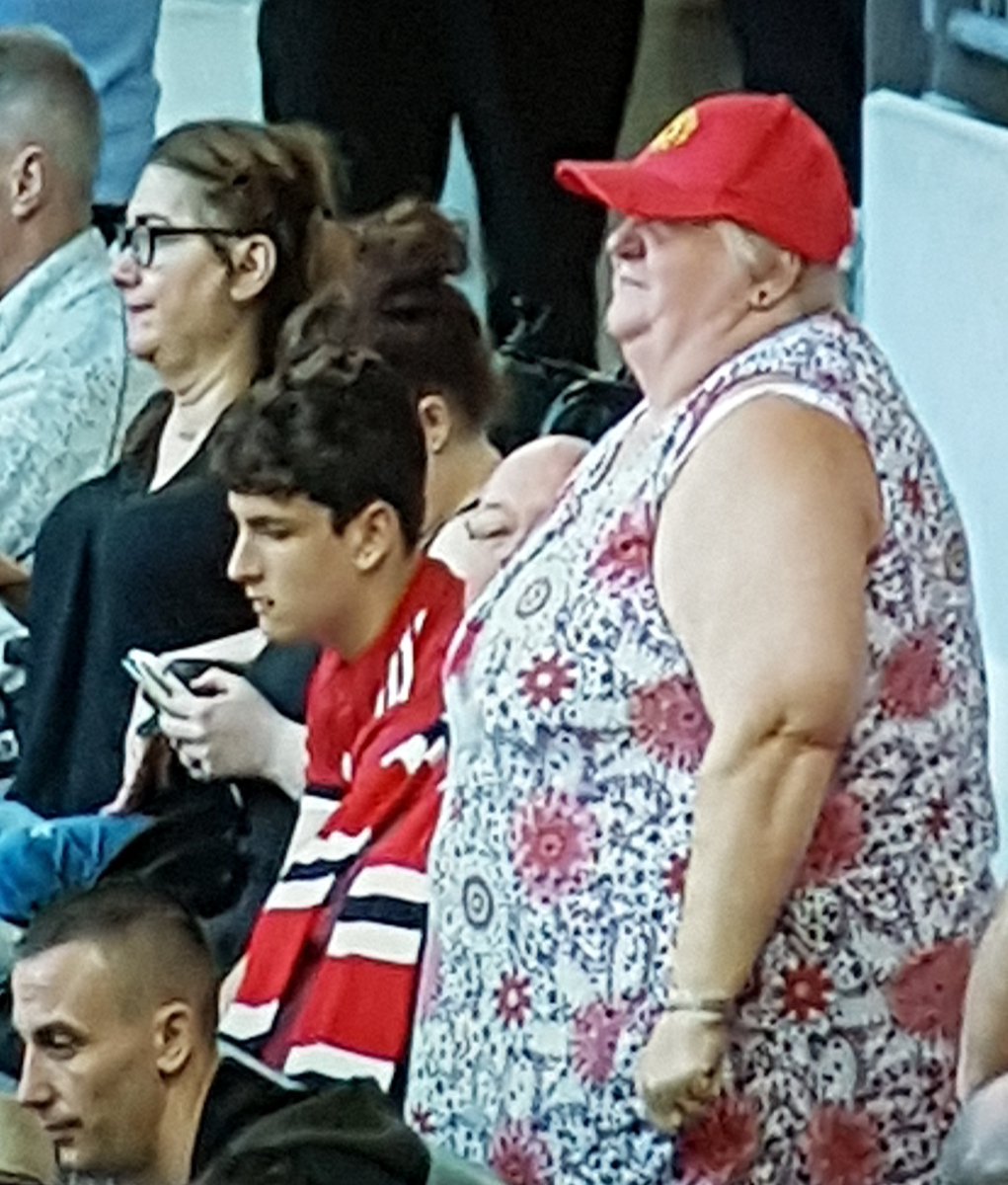 KMW6968's tweet photo. Homer seen at Wembley today https://t.co/HCGj1DLT5N