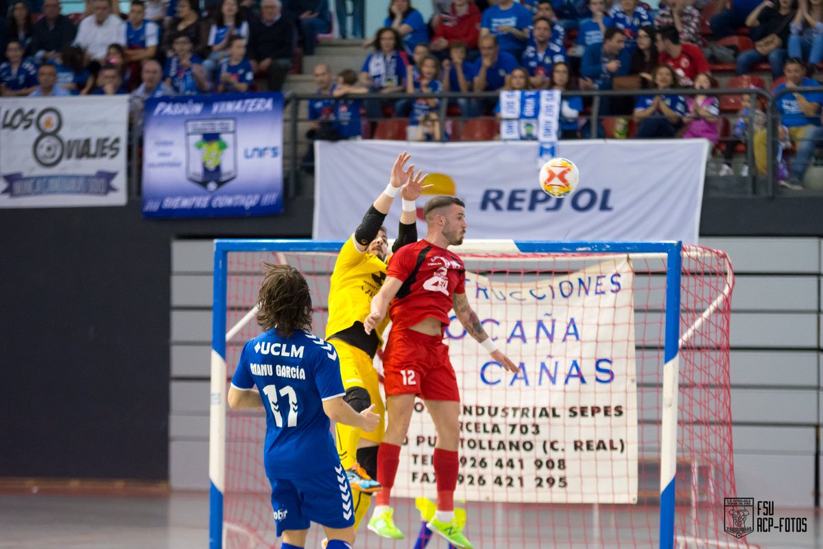 VinaAlbaliFS's tweet photo. |FOTOGALERÍA| 📸 @aurecape
FSD Puertollano - FS Valdepeñas
#VamosMasseyCastro #FSValdepeñas #FSVlive #ACPFSV https://t.co/wTbn547nLd