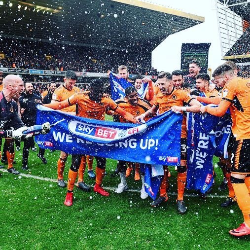 CitizenSincero's tweet photo. N deu pra ninguém hein @wolves_depre . Parabéns pelo título! 👏👏👏 https://t.co/tJnjduEfhz