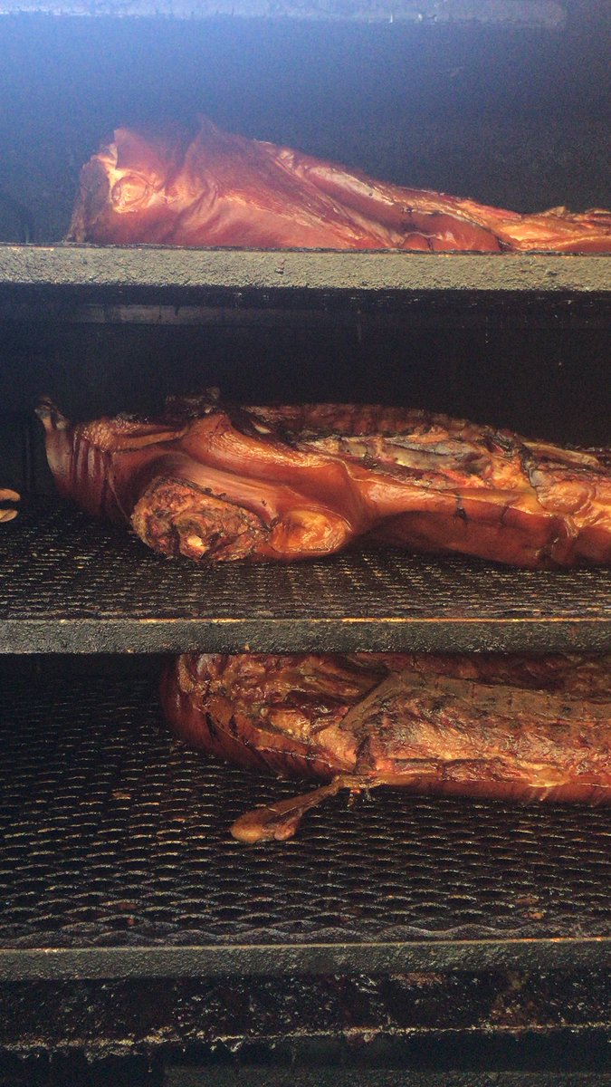 jennoblekelly's tweet photo. Showing the boys how it’s done! Pit-stop with @thepigwhistle @picnicdurham
#wholehog #bbq #durhamnc #ncbbq #smokin 🔥 #weateitall https://t.co/v7fomYi93j