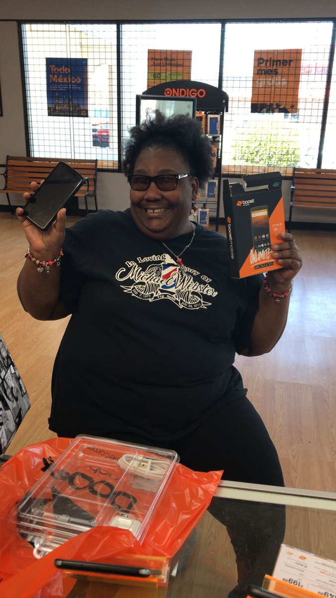 She was so happy savannah helped her switch to boost! 🎉