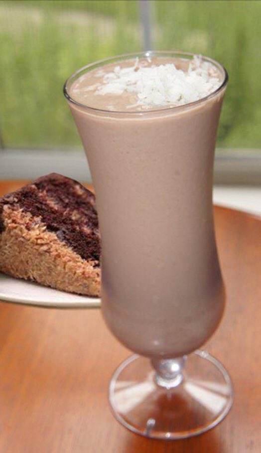 solpulaski's tweet photo. Last day to get the German Chocolate shake! Stop in 10am-1pm https://t.co/bb7g2OCSd0
