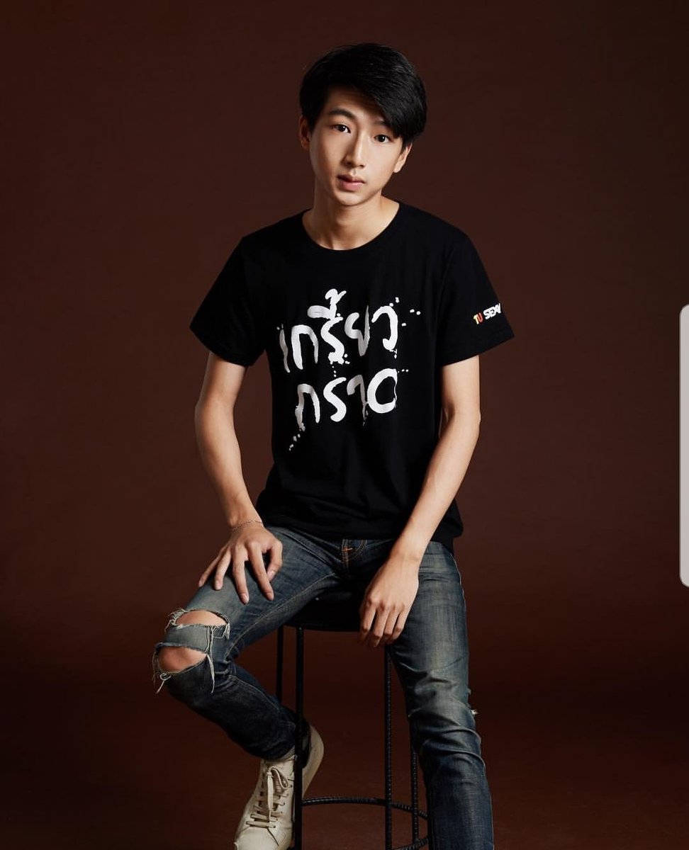 With_Earthh's tweet photo. พรุ่งนี้ (22เมษา) มาเจอะมาเจอกับเอิร์ธเเละไนน์ ได้ที่งาน 3rd Aniversary TUSexyBoy
📍 The Helix Garden , The emquartier (ชั้น5)
ตั้งแต่ 13:00 เป็นต้นไป
ใครที่นกไปไม่ได้แม่ย่ามีไลฟ์สดผ่านทางFacebook และ Youtube นะคะะ💕
#HBDTUSexyBoy #TUSexyBoy #earthdyy #withearthh #withnineksnine https://t.co/d2XiaByvkr