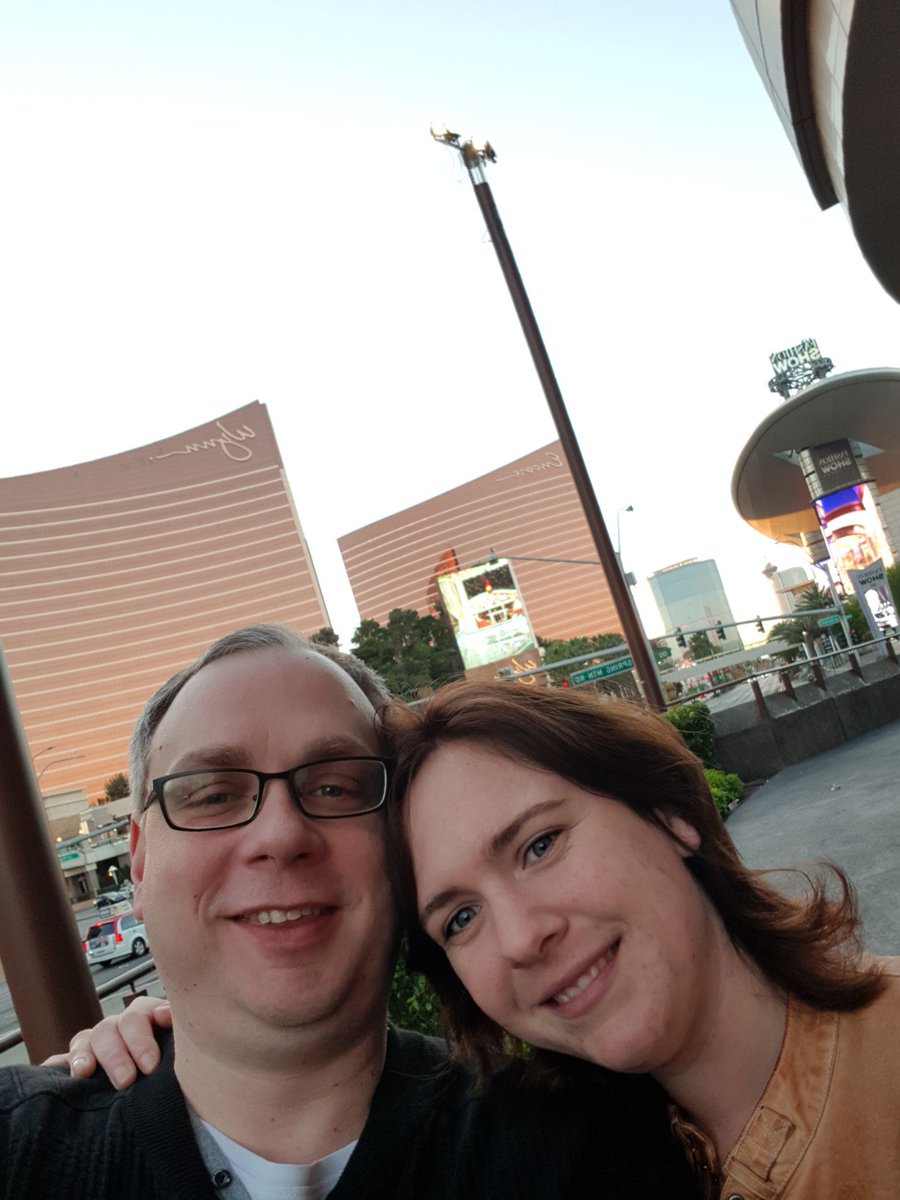 vkerkhoff's tweet photo. And the day starts early, awake since 4am 😂, lets start the day with a short walk.... #RoadToImagine (@ Treasure Island - TI Hotel &amp; Casino - @tivegas in Las Vegas, NV) https://t.co/btPgni2I3W https://t.co/zkvOXDmGmm
