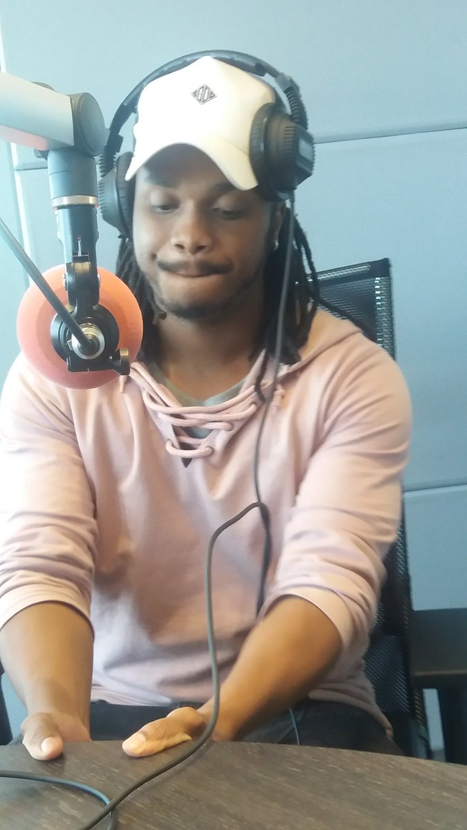 TheTouchdown326's tweet photo. And that was this week’s #ExPutMeOn track by @RedButtonSA called Love it, do you like the song? Are we putting him on, yes or nay ? @ExquisiteVince_ https://t.co/lx9CgnO3Jy