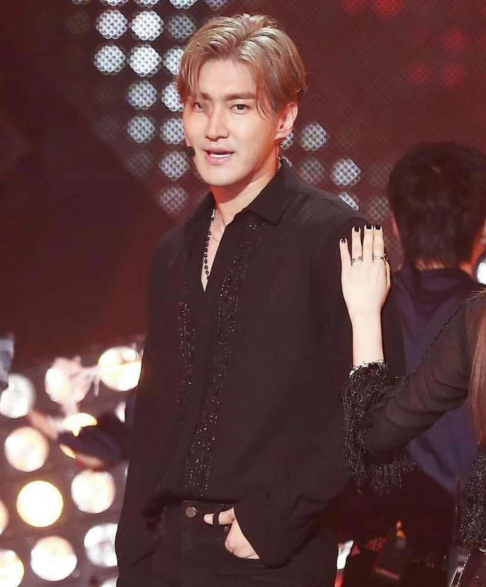 SiWonTaiwanClub's tweet photo. 180421 siwonchoi_official Instagram updated #崔始源 #최시원 (3):

@siwonchoi  #LoSiento❤
#SUPERJUNIOR #REPLAY #LoSiento #CHOISIWON #SIWONCHOI #SIWON #SuperJuniorReplay #SuperJuniorLoSiento #soulmate #bySiwonii https://t.co/pGUOl2KCcE