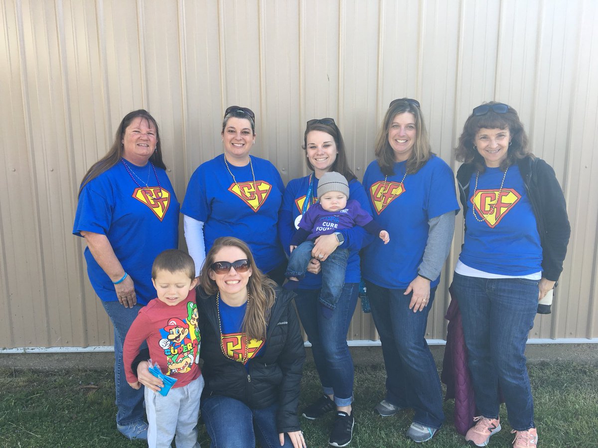 MrsMcElwain1's tweet photo. Great Strides Walk for CF-supporting our colleague and her family #SEdolphins #scps #SESproud https://t.co/UULLsPEwFz