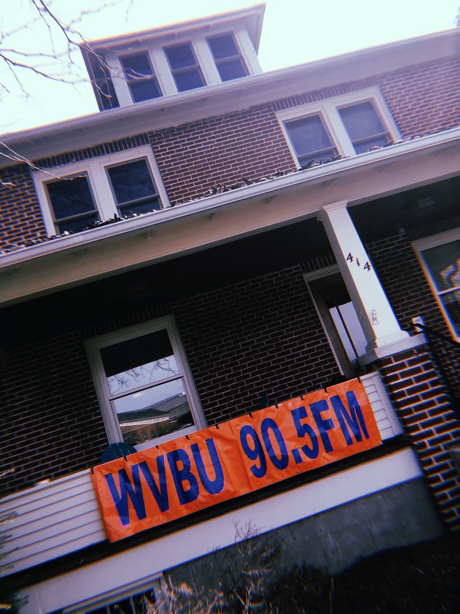 Hey #BucknellClassOf22 (<a href="/BucknellU/">Bucknell University</a>) stop by Stuck House on 7th street today from 10:30-12:00 to come meet our DJs and tour our studio!