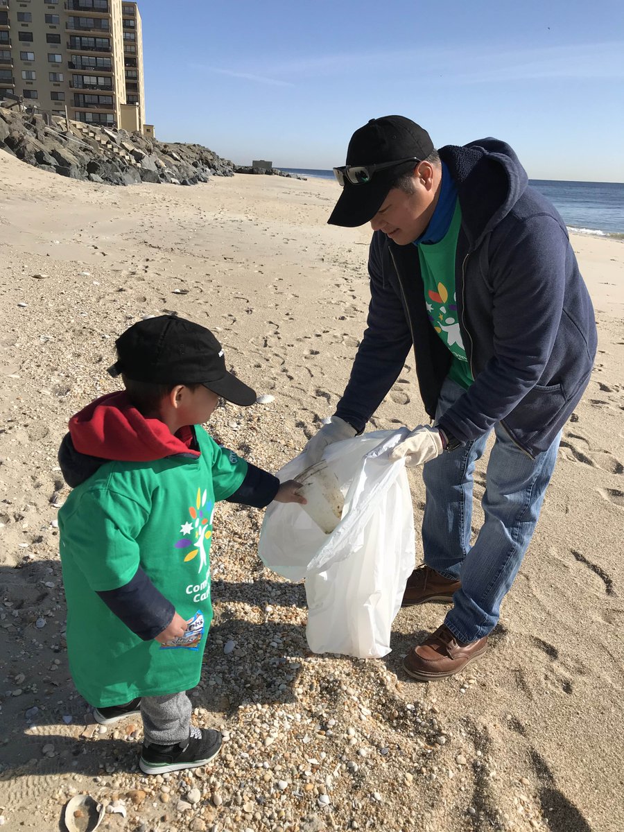 my_kokua's tweet photo. RT @macroconsults: Kicking off #comcastcaresday at Monmouth Beach! Those that #volunteer #together #grow together! Happy #earthday @ComcastNBCUCI @theroadhomevolunteers @comcastcares @ComcastPhillyNJ @focalpoint_pm #giveback #dogood #macropm https://t.co/pyn4mrrpaH