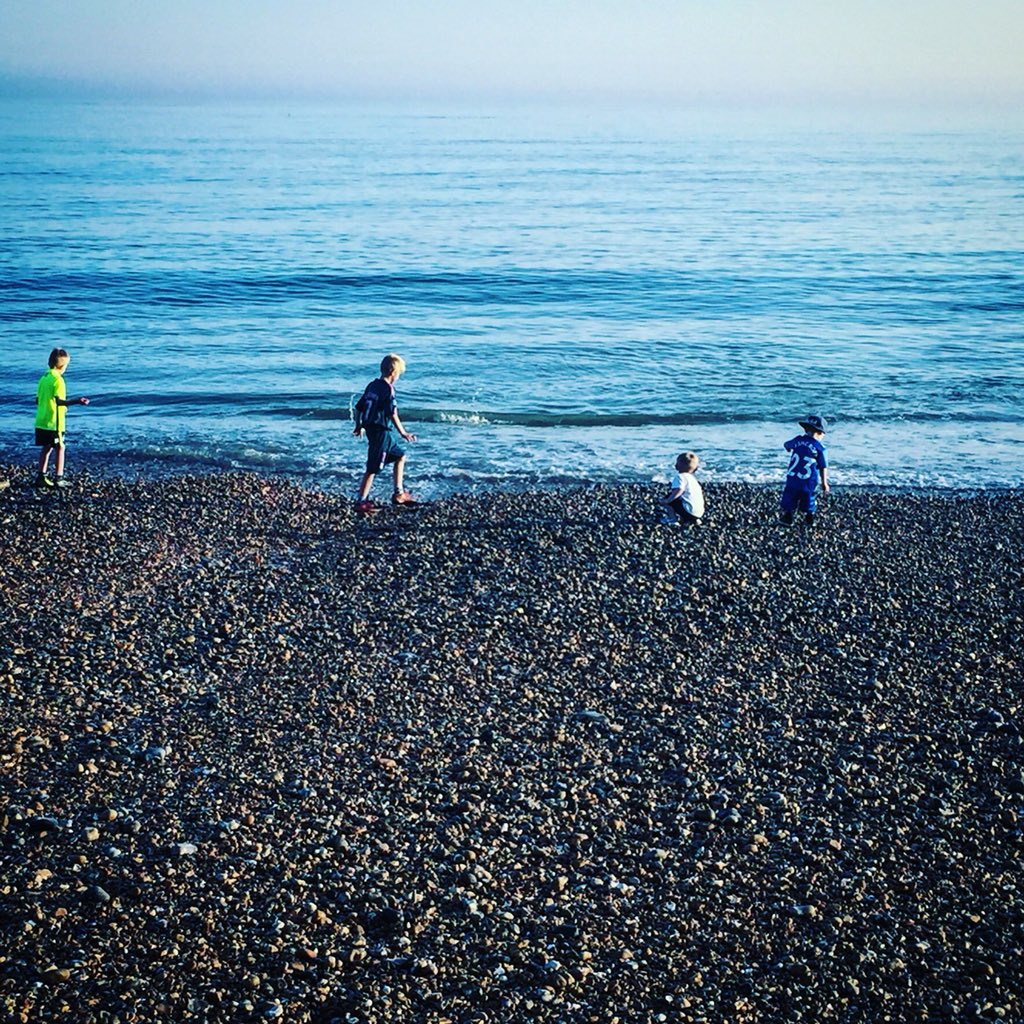 BrightonDad1's tweet photo. @Brighton is the place to be!!! Loving all the summer fun! 🌊🌊☀️☀️🔫🔫🍦🍦🏝🏝 https://t.co/btscPMX9iF