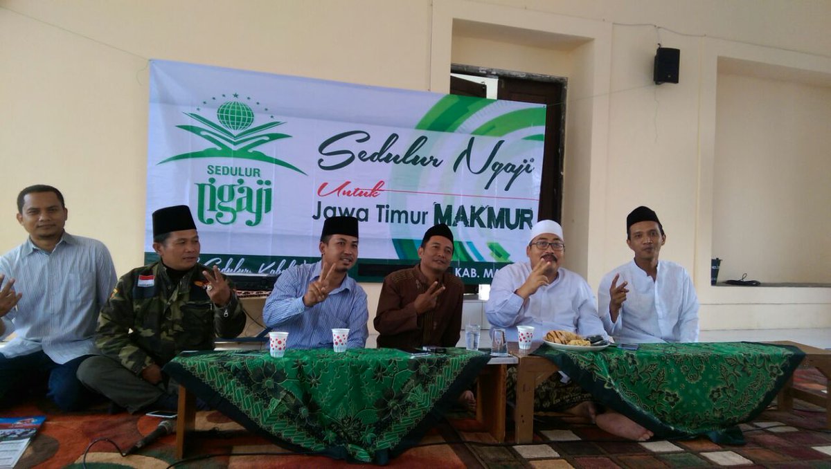 NgajiSedulur's tweet photo. Sedulur Ngaji
An-Nur 1 Bululawang Malang
Kabeh Sedulur Kabeh Makmur
#SedulurNgaji https://t.co/aBrd10wkUk