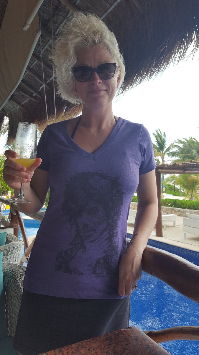 gkitching225's tweet photo. #ripprince https://t.co/EMP2z46uJu