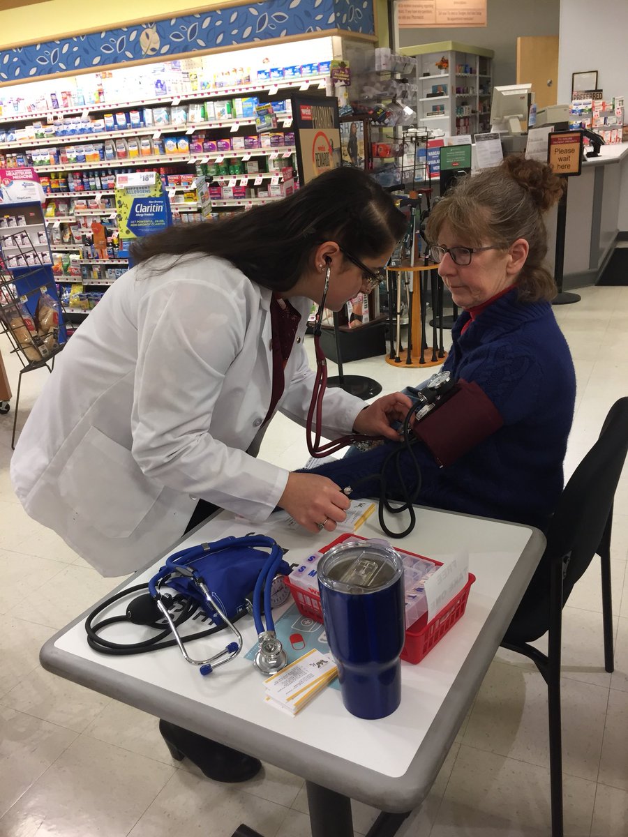 nicole_pezzino's tweet photo. #CatchTheWellnessWave #healthfair at @WeisMarkets in #Nanticoke with students from @wilkespharm today! Stop by and learn about seasonal safety information, have your blood pressure checked and enter to win a gift card๐ https://t.co/gXouEZGTn7