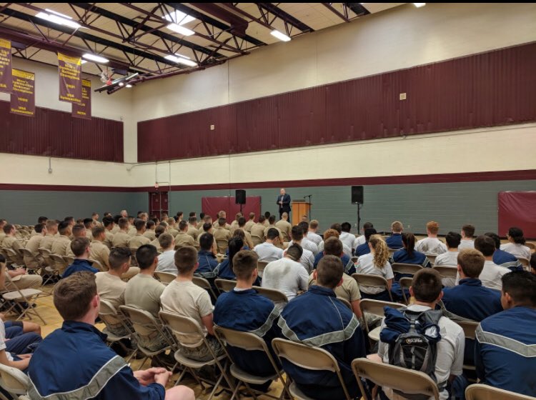 IDelToro21's tweet photo. Yesterday I had the honor 2 b the speaker 4 @SunDevilVets inaugural “In the Spirit of Pat” speaker series. I spoke to the ASU community, but most importantly Pat Tillman’s mom Mary & brother Kevin were there to hear my speech. #asuveterans #PatTillman #StayStrongFinishStrong #NFQ https://t.co/HzPDVMkHbB
