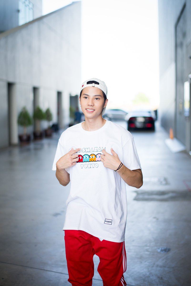 เสื้อสวย

<a href="/bank_thiti/">Thiti Mahayotaruk</a> #bank_thiti <a href="/thitifanclub/">THITIFANCLUB</a> #nadaoartist