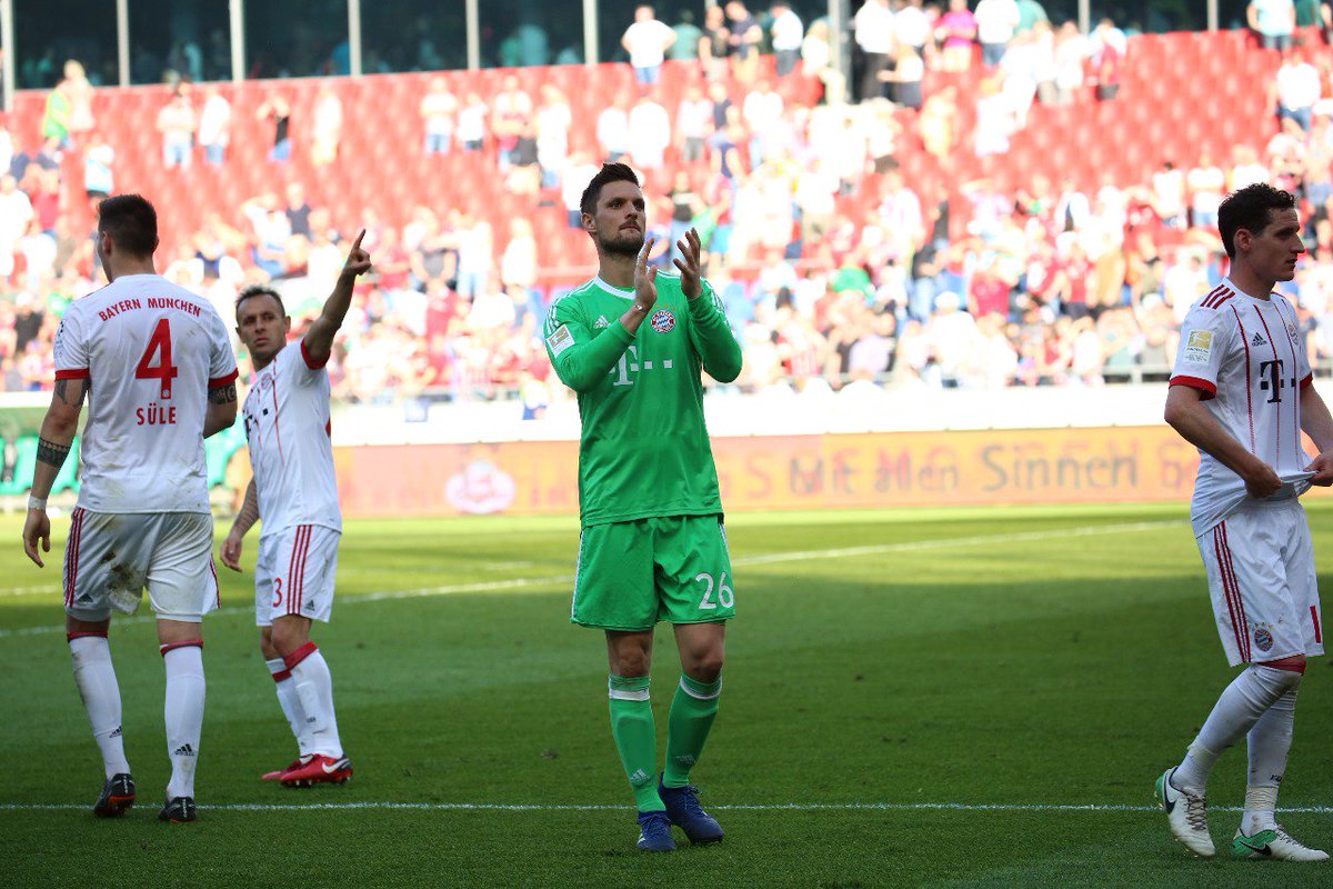 FCBayernEN tweet picture