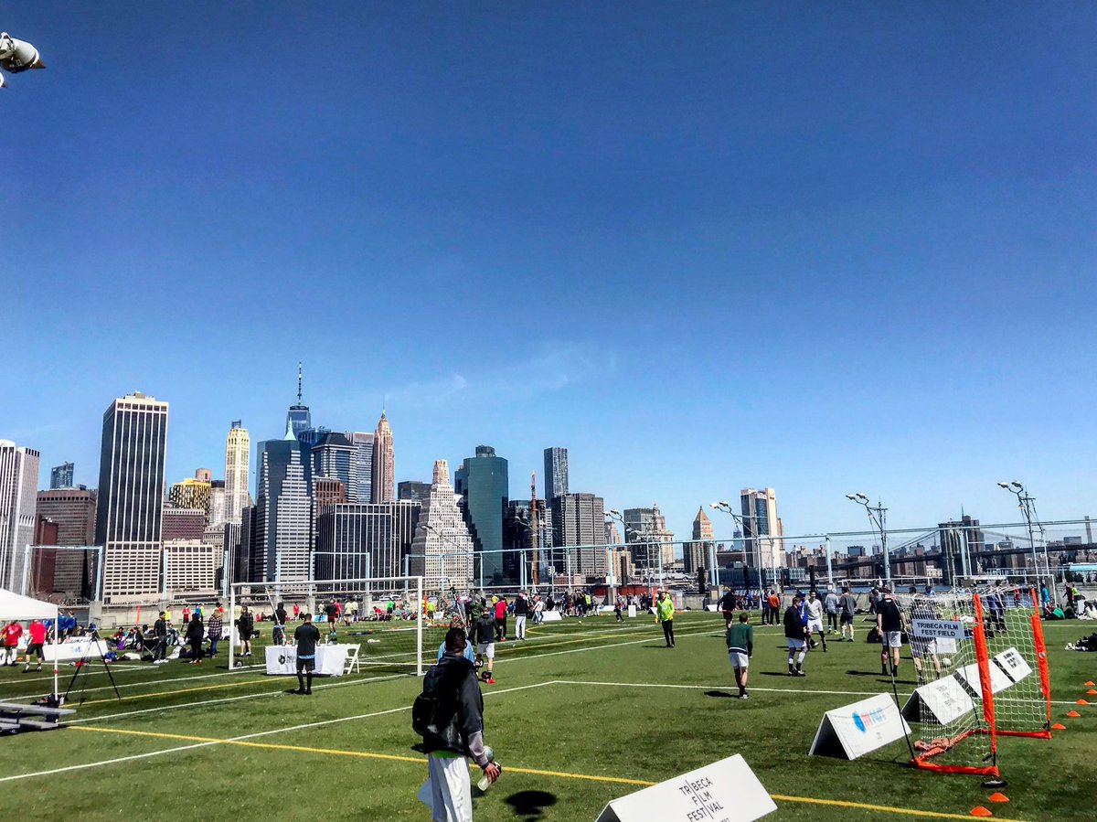alecko11's tweet photo. Just got to Brooklyn to play in this #NYFEST tournament and I forgot to check in with @6ix9ine... https://t.co/2reRqxkHES