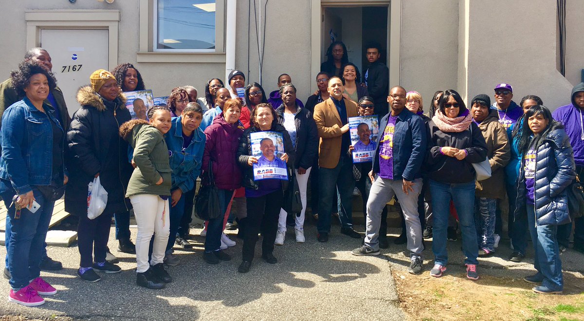 32BJSEIU's tweet photo. 32BJ #Philly is ready to hit the doors and talk to neighbors today to elect union champion @ChrisRabb200 in District 200! #PAStateRep2018 #ChrisRabb https://t.co/dscNJpXID4