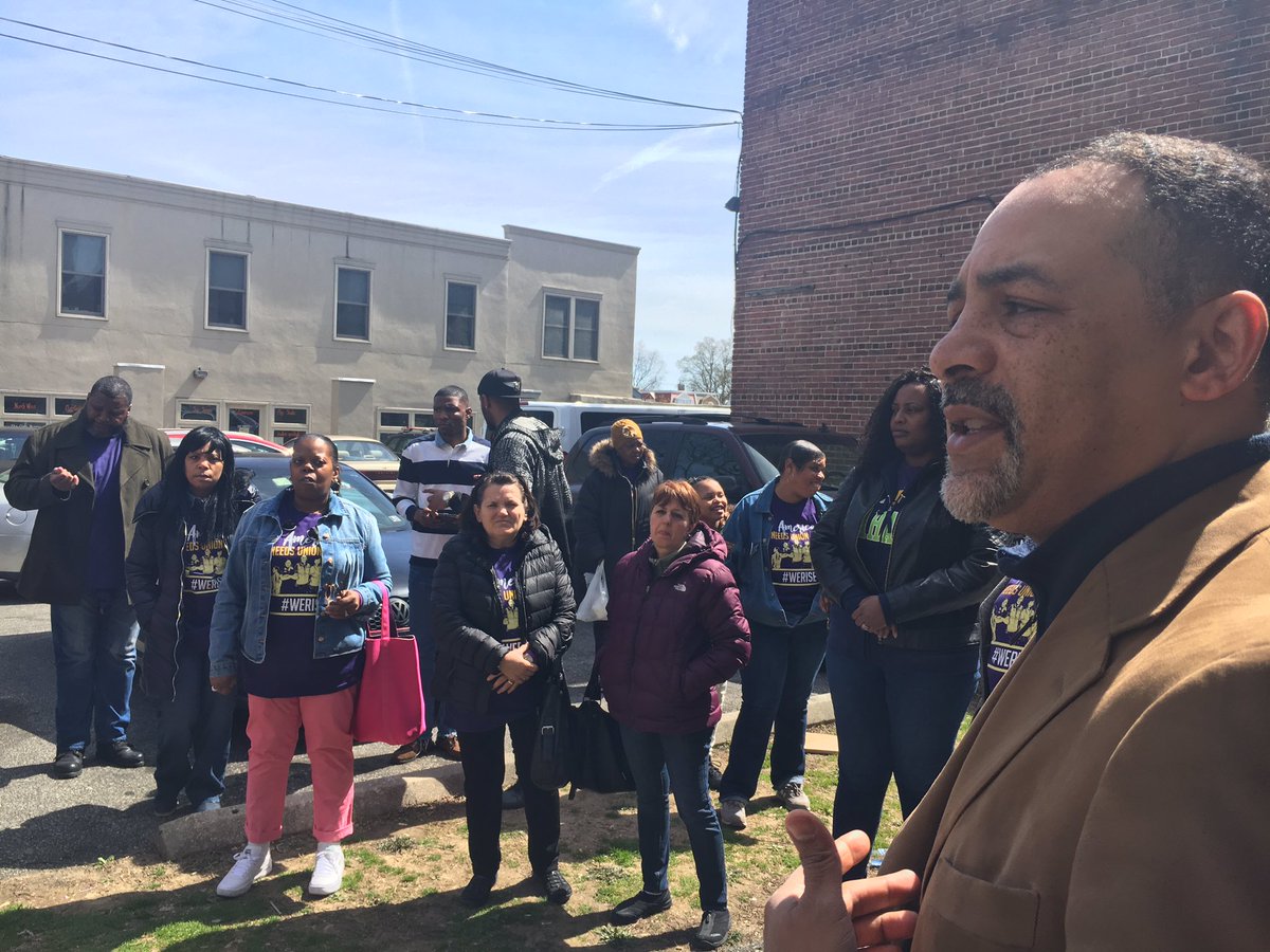 32BJSEIU's tweet photo. 32BJ #Philly is ready to hit the doors and talk to neighbors today to elect union champion @ChrisRabb200 in District 200! #PAStateRep2018 #ChrisRabb https://t.co/dscNJpXID4