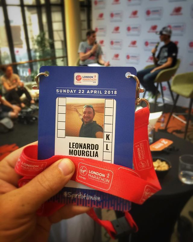 Mourglia's tweet photo. Oficialmente en acreditado como periodista para la #londonmarathon2018. .
⚠️ Ahora en conferencia de prensa. Si les interesa miren en mi Instagram (👉 https://t.co/eAhsmVeD7z 👈) que estoy subiendo ahora una transmisión en vivo.
.
.
.
.
🏃🏼 #corred… https://t.co/7t1cqGLkhl https://t.co/RiNSyDIwpo
