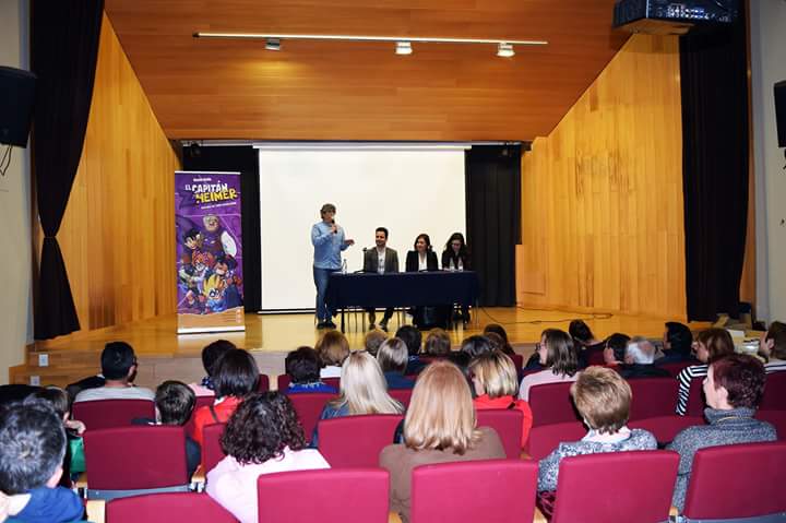 CapitanZheimer's tweet photo. El Capitán Zheimer arranca fuerte con su segunda entrega El Capitán Zheimer 2 "Estrellas del Rock". Asociaciones y colegios, librerías y ferias. A tope con el Capitán! https://t.co/aUn2Ugy6GG
